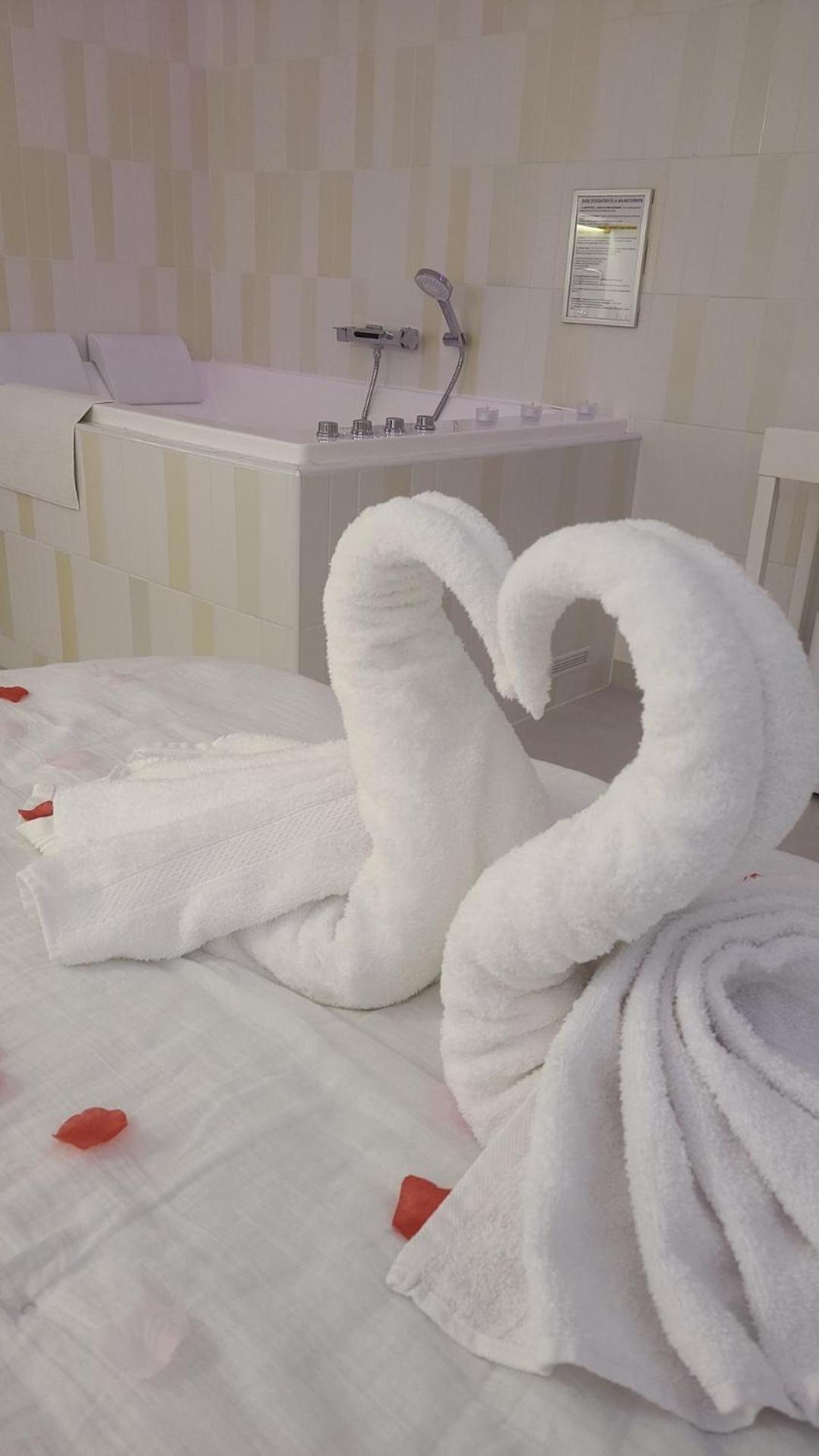 Love Room A 30 Mn Des Plages Et De Vannes Questembert Экстерьер фото
